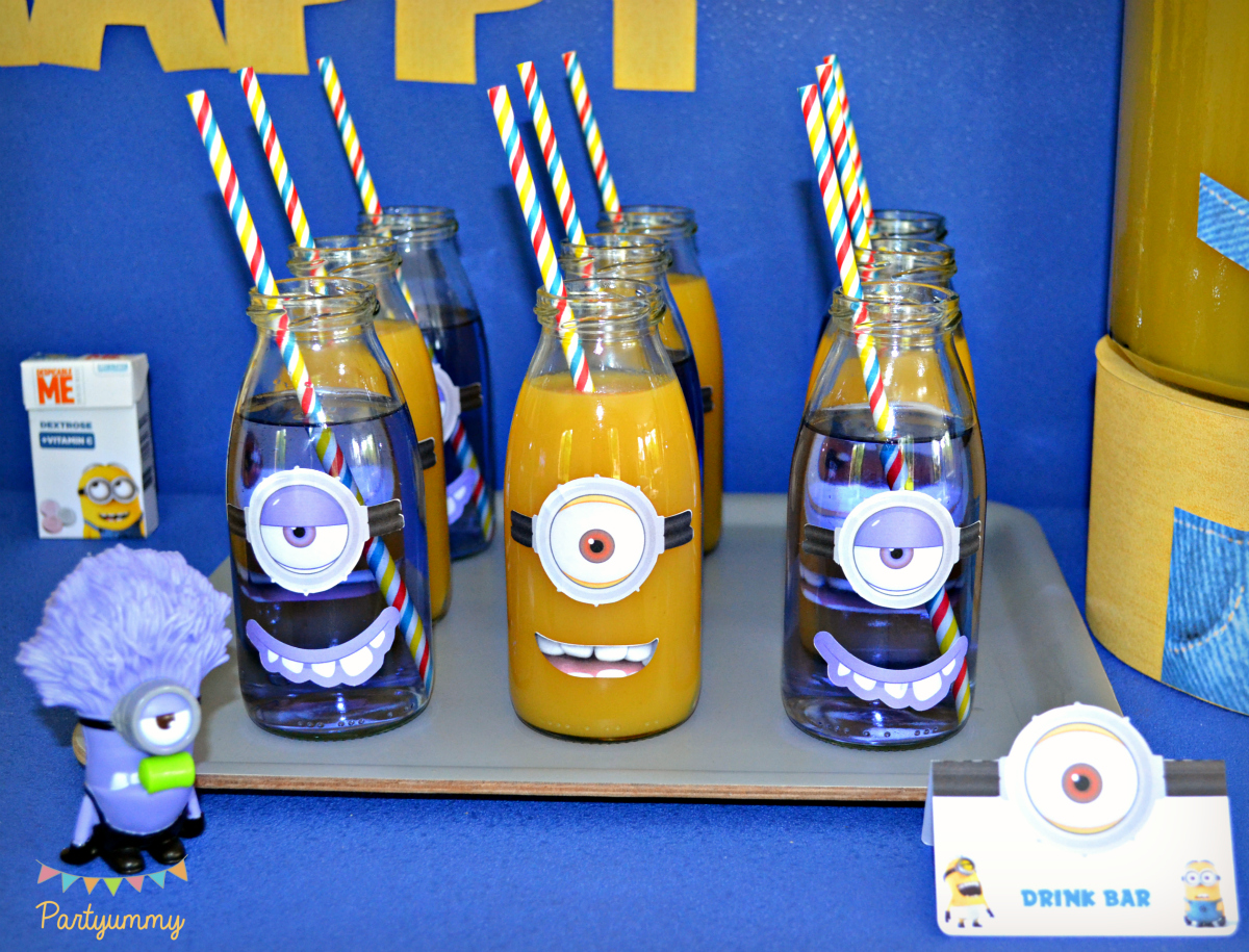 anniversaire-minion-mini-bouteille-drink-bar-punch-paille-rayee